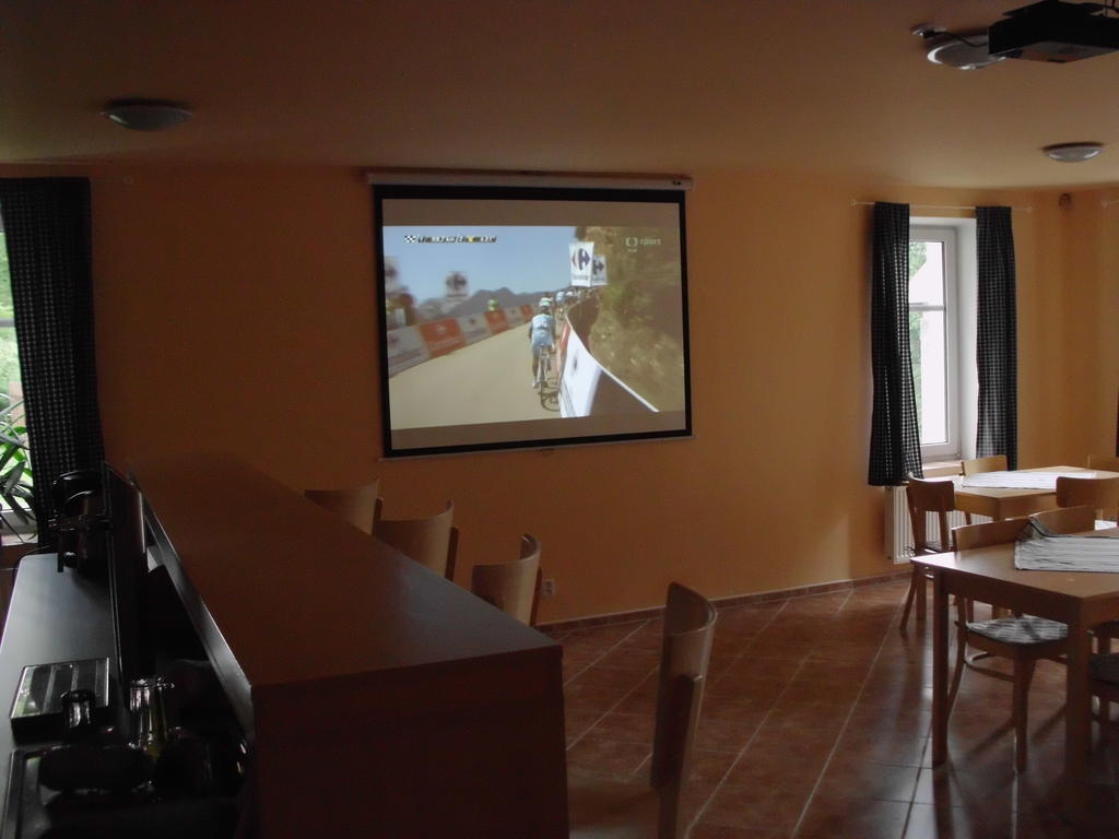 Apartmány Doma Janov nad Nisou Esterno foto
